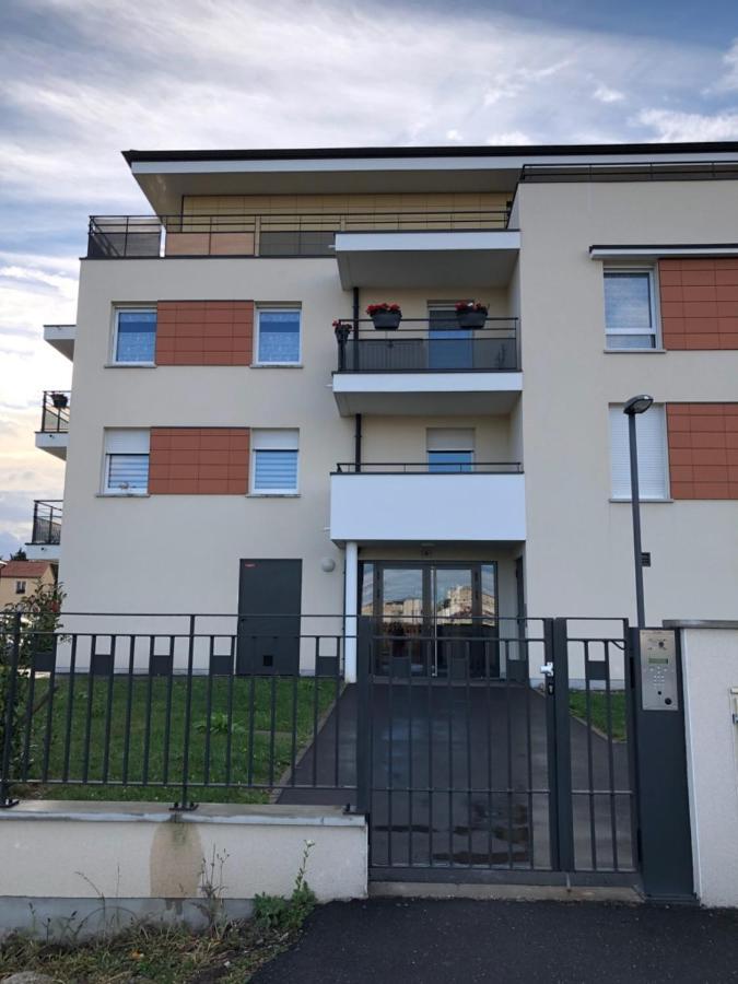 Spacieux - 4 Pers' - Balcon - 2 Lits - Parking Woippy Zewnętrze zdjęcie