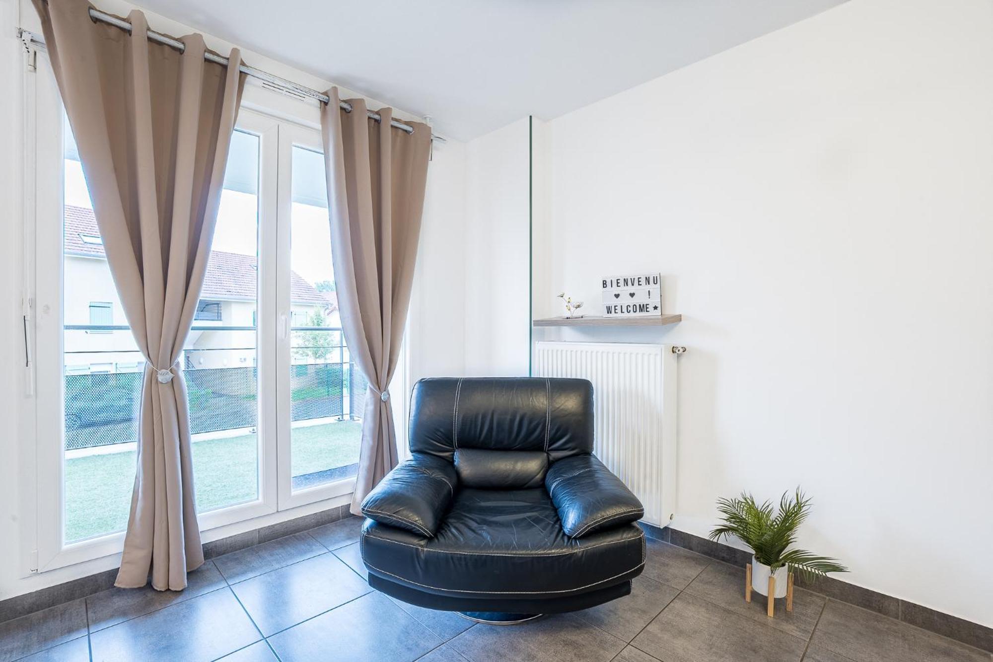 Spacieux - 4 Pers' - Balcon - 2 Lits - Parking Woippy Zewnętrze zdjęcie