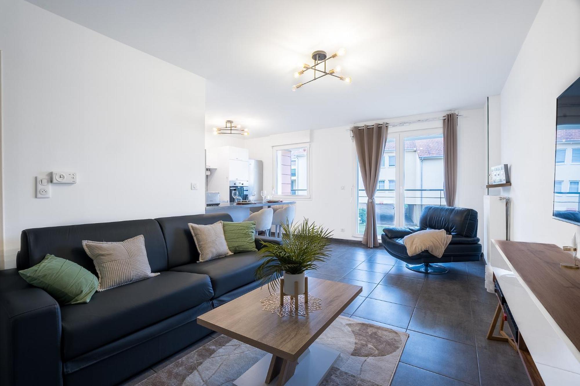 Spacieux - 4 Pers' - Balcon - 2 Lits - Parking Woippy Zewnętrze zdjęcie